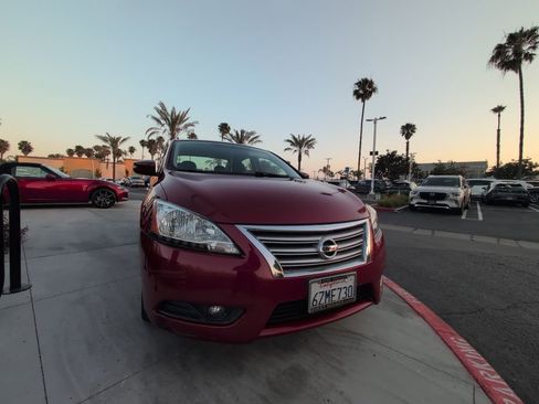 Used 2013 Nissan Sentra SL w/ Navigation Pkg FWD image 36