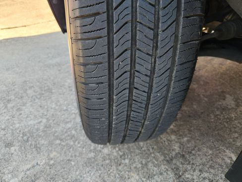 Certified 2024 Chevrolet Equinox LT image 12