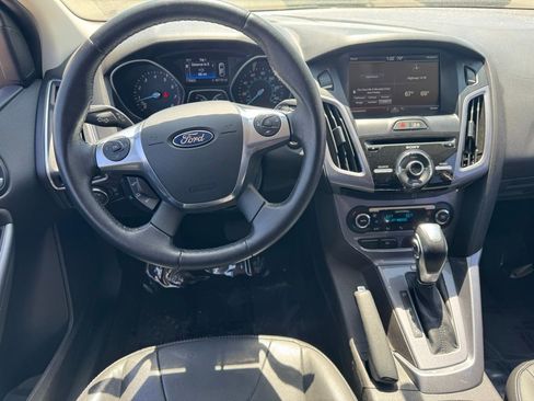Used 2014 Ford Focus Titanium FWD image 11