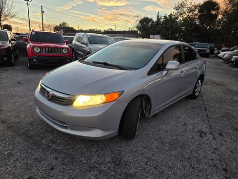 Used 2012 Honda Civic LX image 3