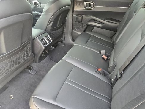New 2026 Kia Sorento EX image 19