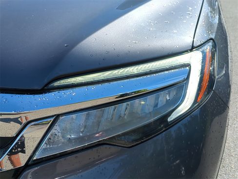 Used 2021 Honda Pilot Touring image 11