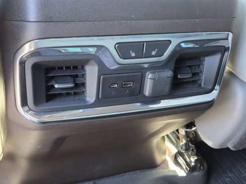 Used 2022 Chevrolet Silverado 2500 LTZ w/ LTZ Plus Package AWD/4WD image 17