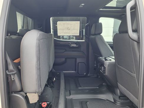 New 2026 GMC Sierra 1500 AT4 w/ AT4 Premium Package image 46