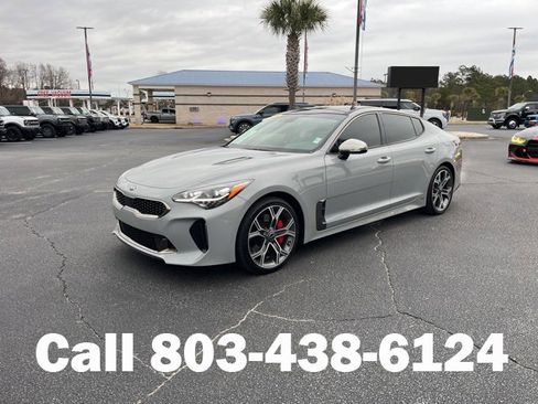 Used 2020 Kia Stinger GT2 image 39