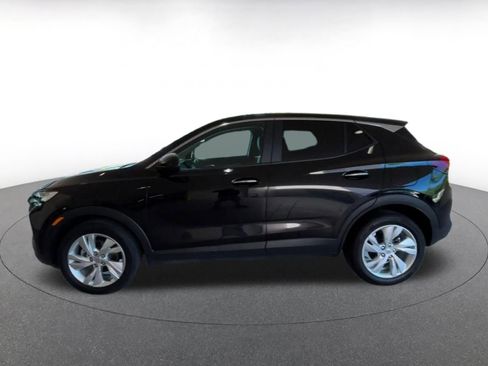 Used 2025 Buick Encore GX Preferred FWD image 9