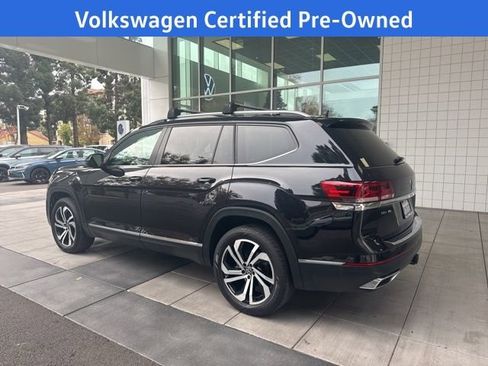 Certified 2022 Volkswagen Atlas SEL image 4