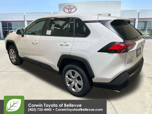 New 2025 Toyota RAV4 LE image 6