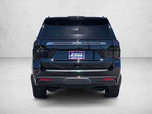 Used 2022 Chevrolet Tahoe RST w/ Luxury Package AWD/4WD image 7