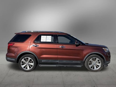 Certified 2018 Ford Explorer Limited w/ Equipment Group 301A image 5
