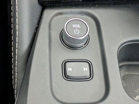 Certified 2026 Acura MDX SH-AWD w/ Advance Package image 31