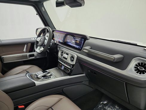 Used 2024 Mercedes-Benz G 63 AMG 4MATIC w/ Seat Comfort Package image 30