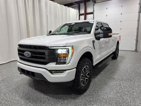 Used 2023 Ford F150 Lariat AWD/4WD image 4