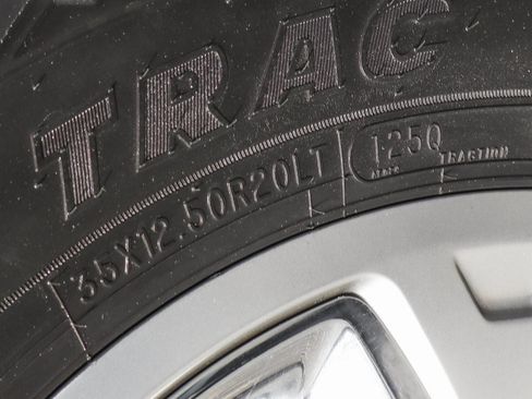 Used 2014 RAM 2500 Limited image 51