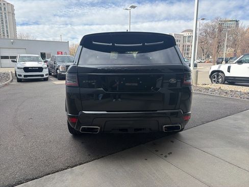 Used 2020 Land Rover Range Rover Sport HST image 9