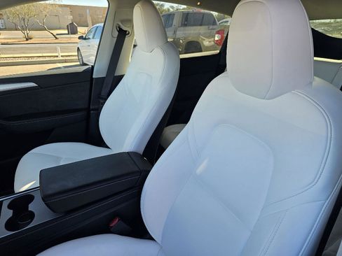 Used 2024 Tesla Model Y Long Range image 20