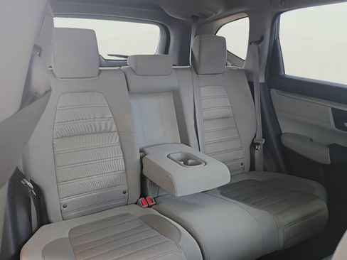 Used 2017 Honda CR-V LX image 28