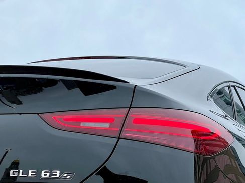 Used 2025 Mercedes-Benz GLE 63 AMG S image 9