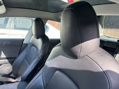 Used 2018 Tesla Model 3 Long Range image 22