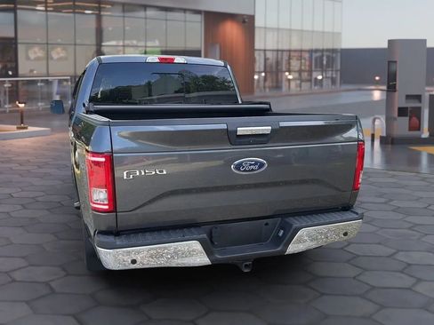 Used 2016 Ford F150 XLT w/ Equipment Group 302A Luxury image 12