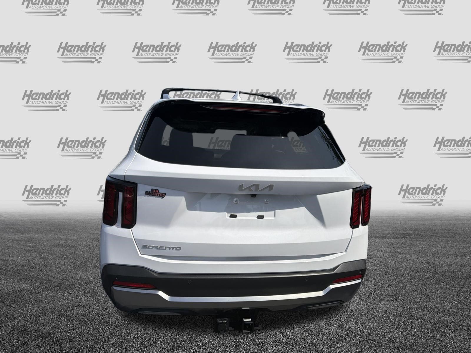 Used 2026 Kia Sorento EX w/ EX Premium Package FWD image 9