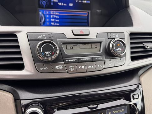Used 2016 Honda Odyssey EX-L image 22