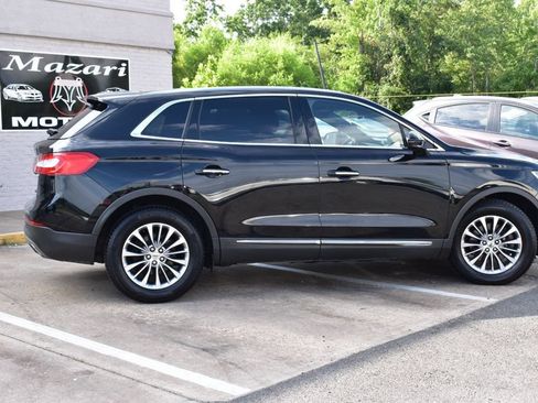 Used 2016 Lincoln MKX Select w/ Climate Package AWD/4WD image 4