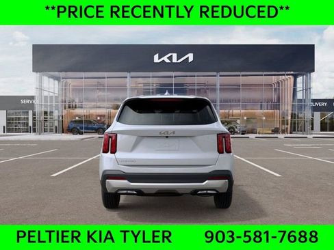 New 2026 Kia Sorento LX FWD image 5