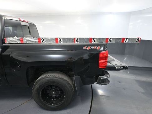 Used 2015 Chevrolet Silverado 1500 LTZ w/ LTZ Plus Package AWD/4WD image 39