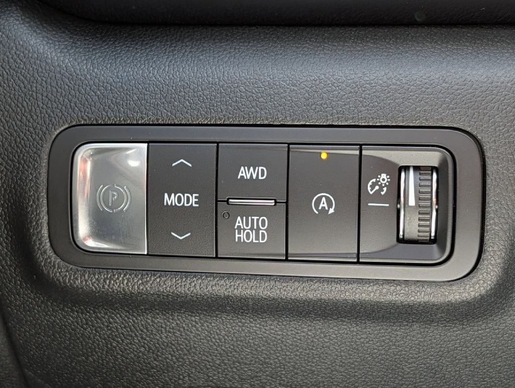 New 2026 GMC Terrain AT4 w/ Convenience Package III AWD/4WD image 43