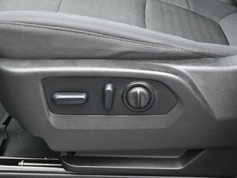 Used 2023 Chevrolet Silverado 2500 LT image 10