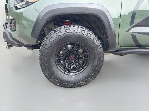 Used 2020 Toyota Tacoma TRD Pro image 33