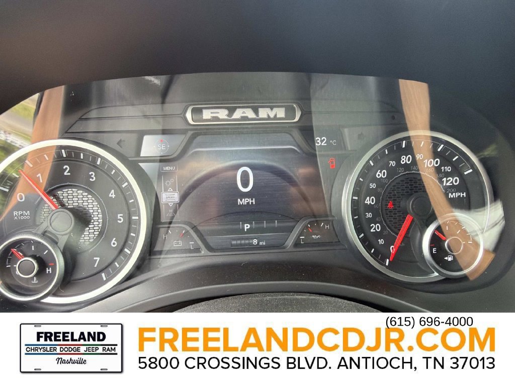 New 2026 RAM 1500 Express AWD/4WD image 26