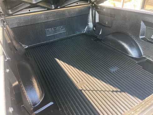 Used 2014 Ford F150 XLT w/ Equipment Group 302A Luxury image 10