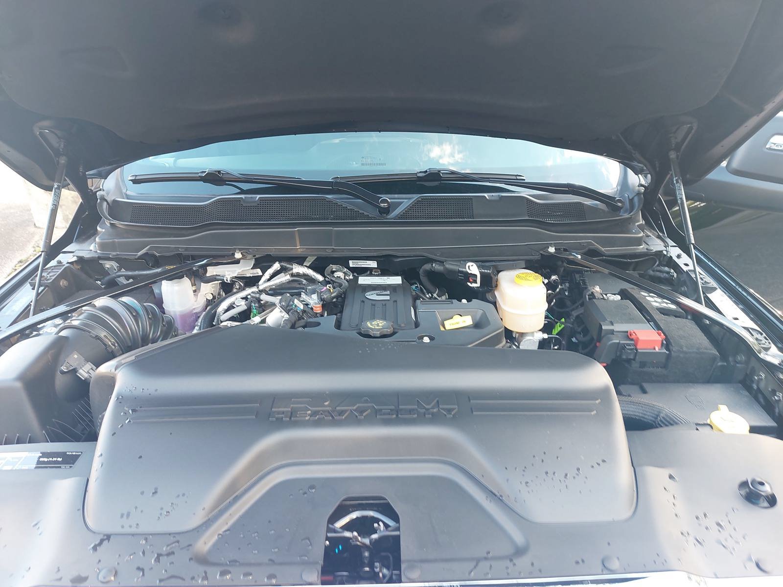 New 2027 RAM 3500 Big Horn AWD/4WD image 31