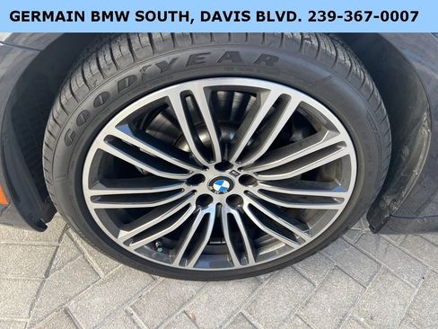 Used 2019 BMW 530i 530i w/ M Sport Package image 7