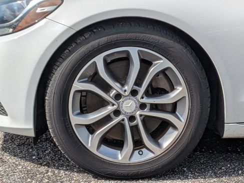 Used 2017 Mercedes-Benz C 300 Sedan image 12