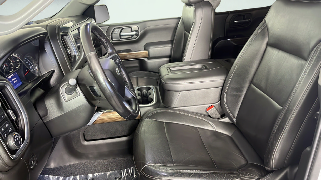 Used 2020 Chevrolet Silverado 1500 RST w/ True North Edition AWD/4WD image 16