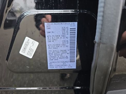 New 2025 Nissan Pathfinder SL w/ Black Appearance Package image 20