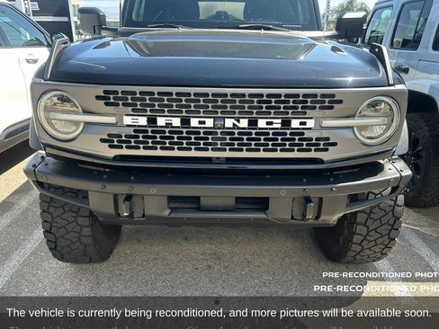 Used 2021 Ford Bronco Badlands AWD/4WD image 2