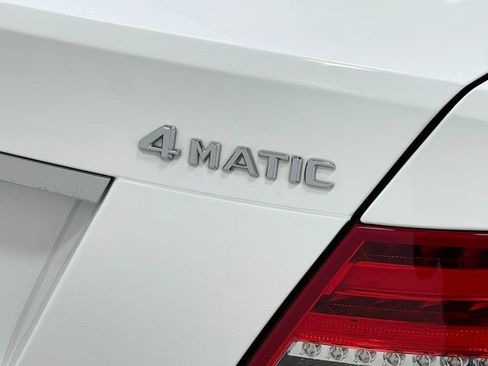 Used 2013 Mercedes-Benz C 300 4MATIC Sedan image 40