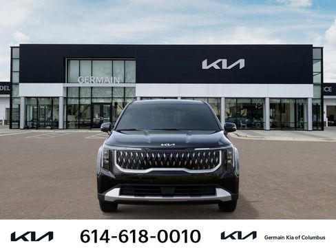 New 2026 Kia Carnival EX FWD image 3