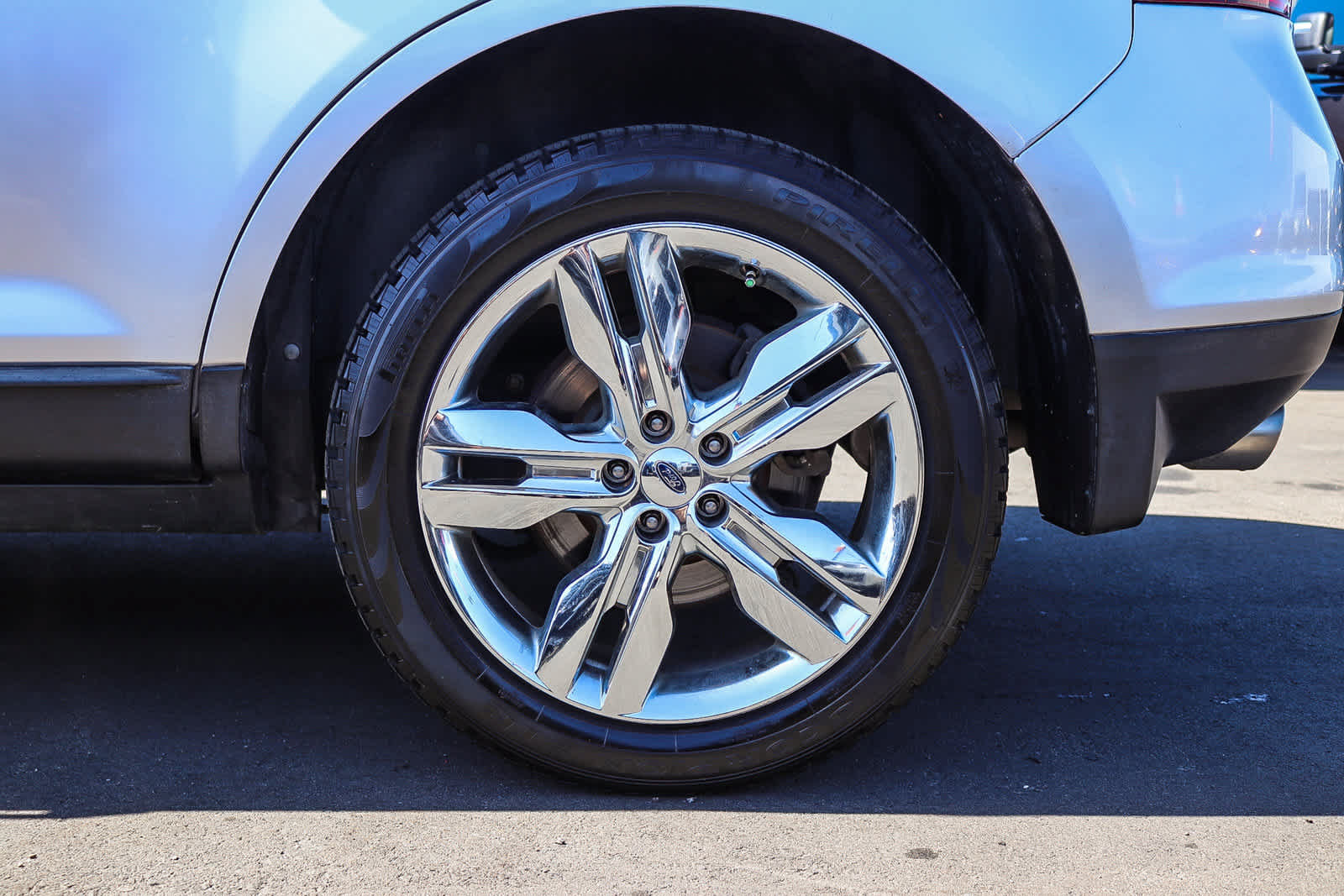 Used 2014 Ford Edge SEL w/ Equipment Group 205A FWD image 10