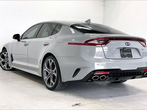 Used 2019 Kia Stinger GT1 RWD image 11