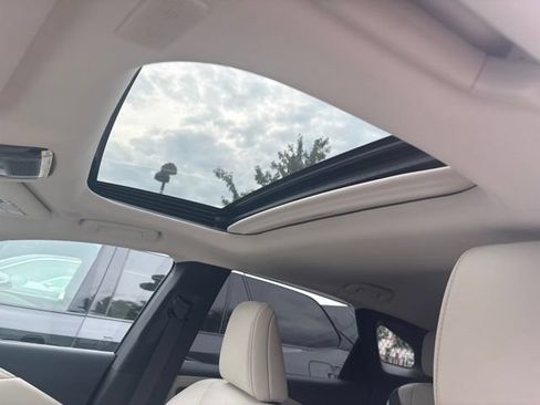 Used 2025 Lexus RX 350 Premium Plus w/ Convenience Package FWD image 6