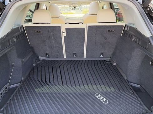 Used 2025 Audi Q5 Prestige image 23