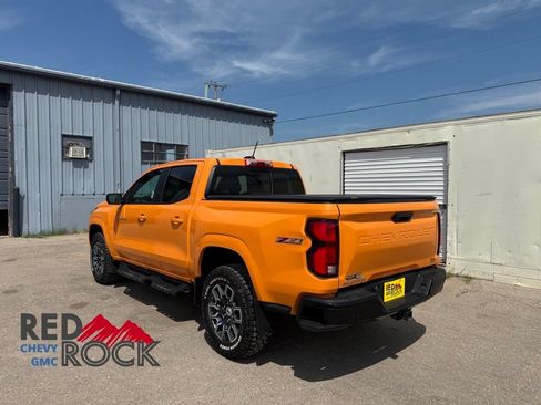 Used 2025 Chevrolet Colorado Z71 w/ Technology Package AWD/4WD image 7