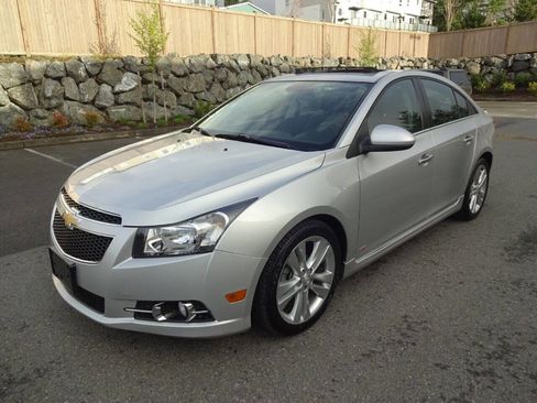 Used 2014 Chevrolet Cruze LTZ w/ RS Package image 3