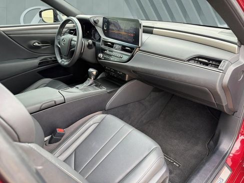 Certified 2022 Lexus ES 300h F Sport FWD image 26
