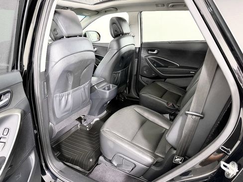 Used 2017 Hyundai Santa Fe Limited AWD/4WD image 39